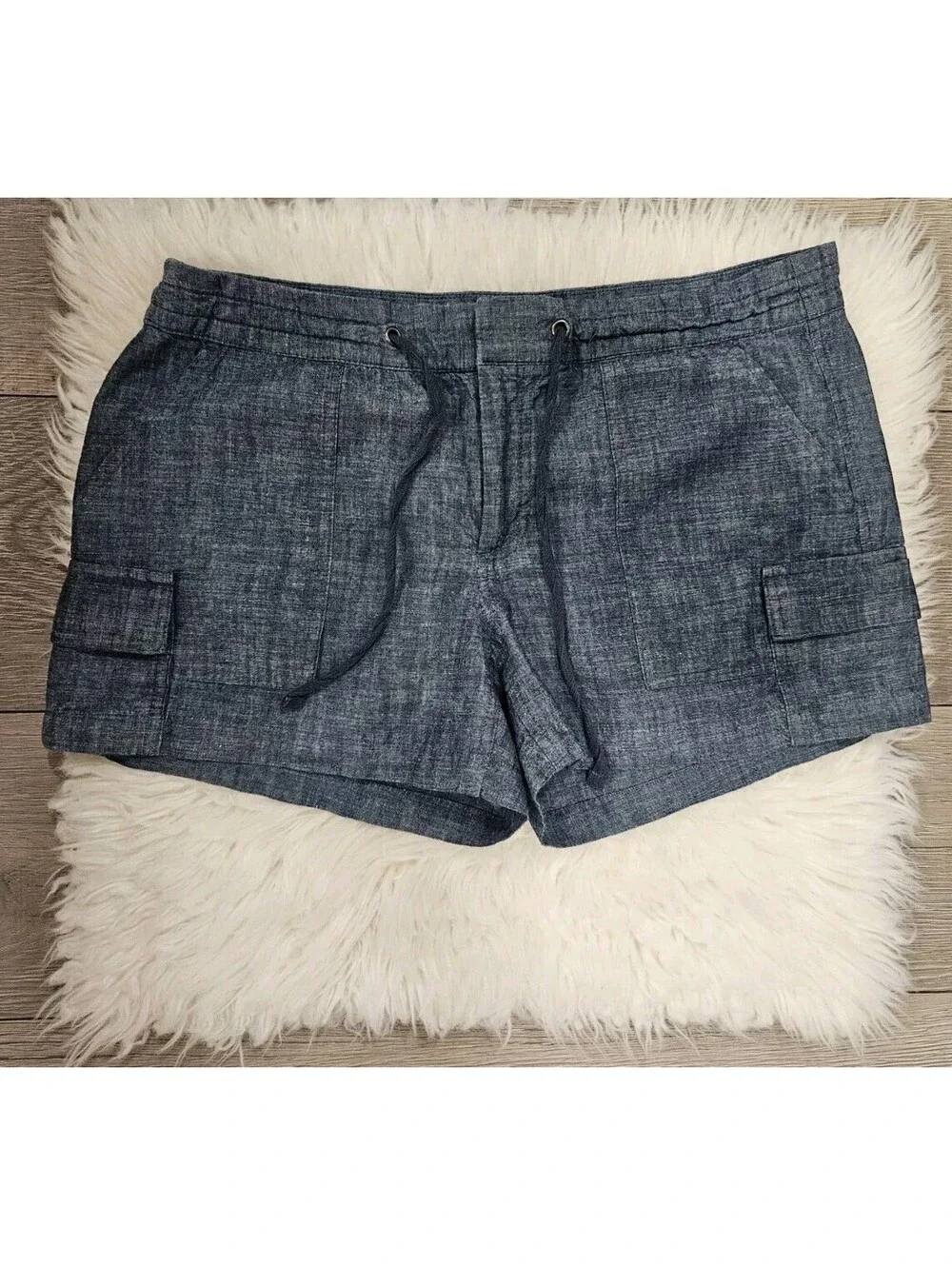 Banana Republic Size 10 Chambray Denim Short Shorts